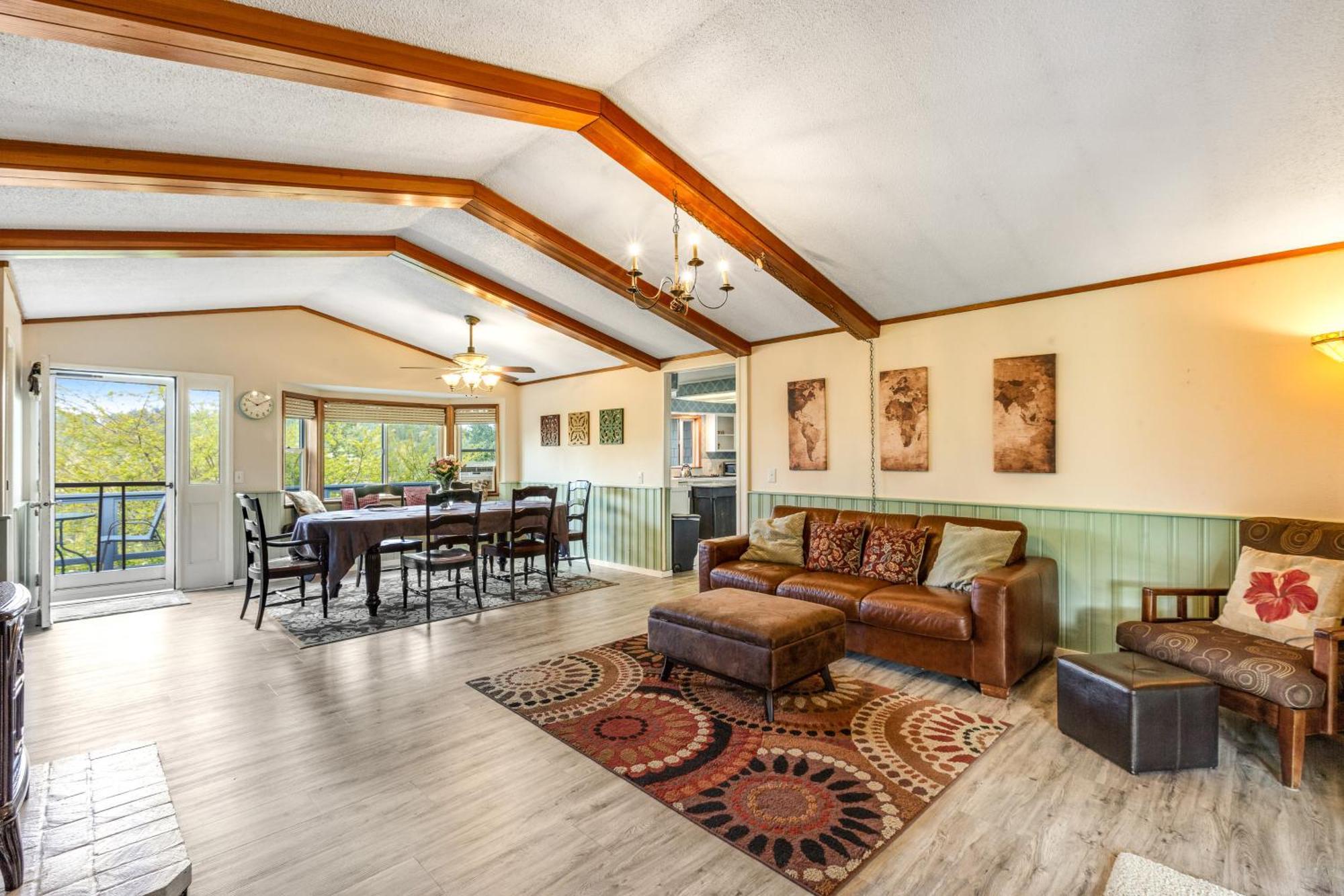 Deer Harbor Cottages Room photo